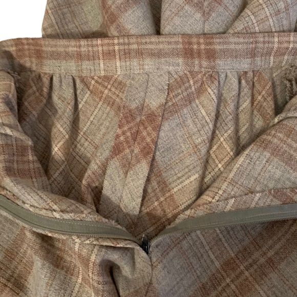 Vintage 70s Handmade Plaid Wool Skirt - Picture 7 of 8